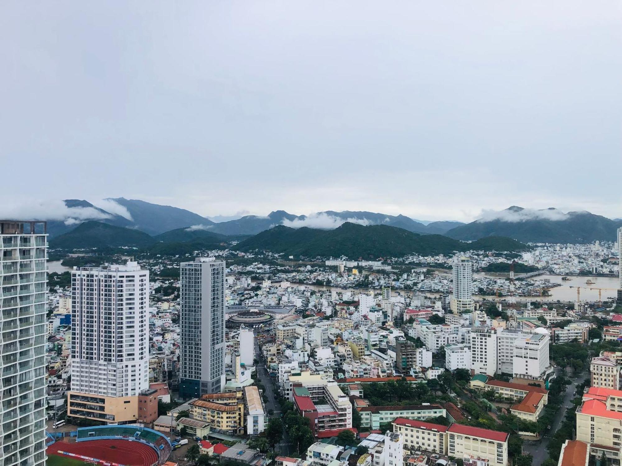 Can Ho Gold Coast O Nha Trang View Bien - Vivastay Esterno foto
